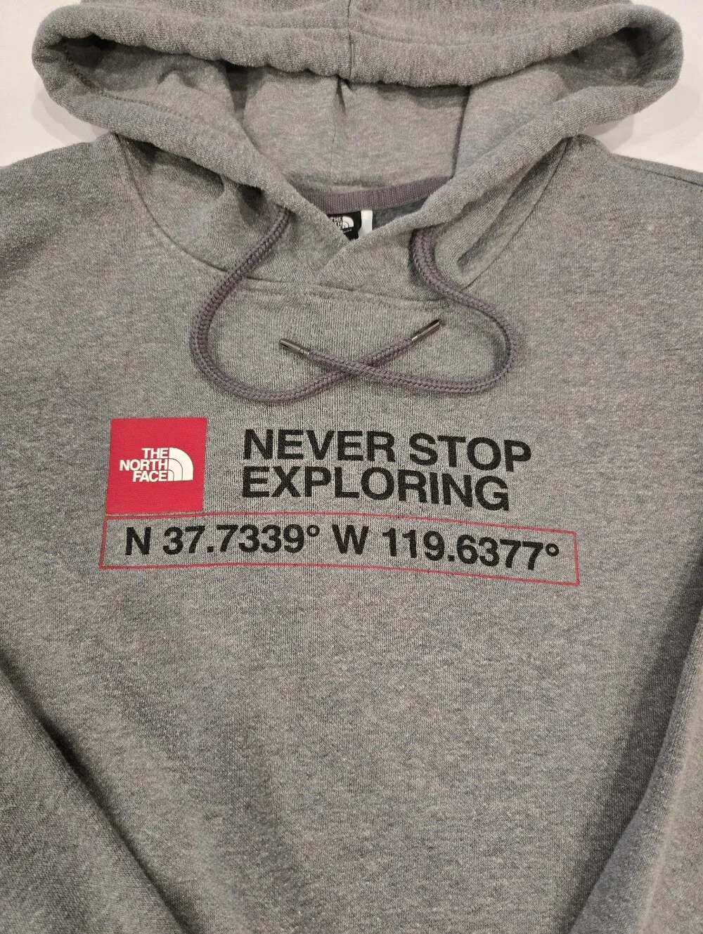 The North Face Gray Pullover Hoodie with Red Logo & Black Text Mens XL